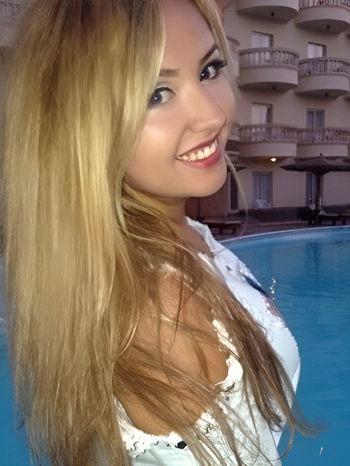 Елизавета привлекальеная девушка из Моспино цена от 10000 руб