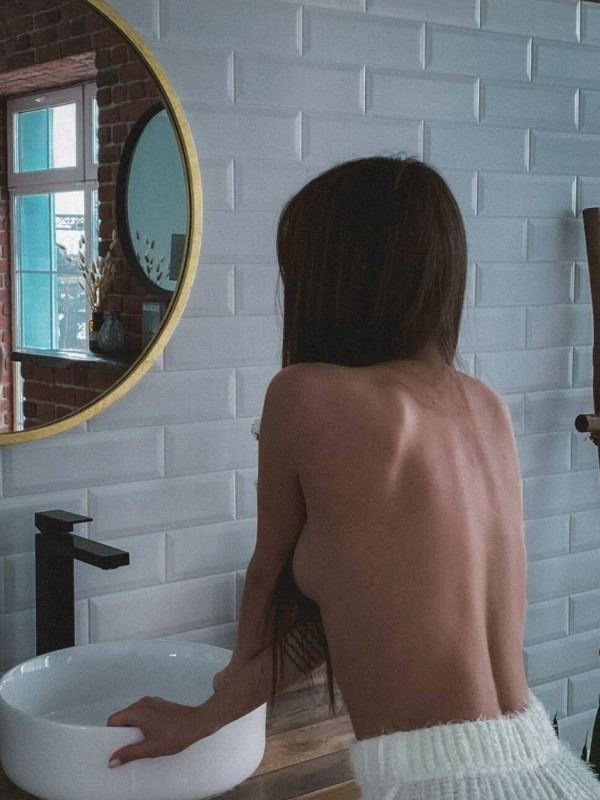 Лиля привлекательная девушка из Моспино цена от 3000 руб